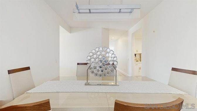Dining room, Interior, Recessed Lighting