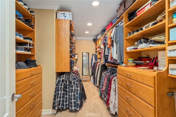 Interior, Recessed Lighting, Walk-in Closets