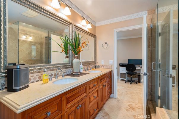 Bathroom, Dual Sink Vanities, Glass Shower, Interior