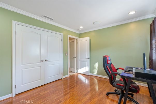 Home Office, Interior, Recessed Lighting, Wood Texture Flooring