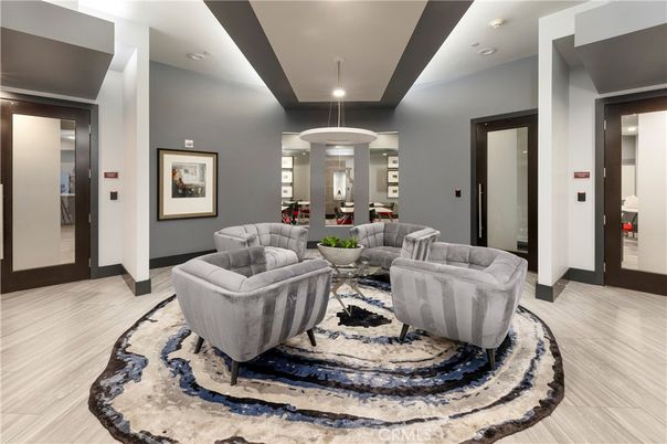 Elevator, Interior, Living room, Pendant Lights, Recessed Lighting, Wood Texture Flooring