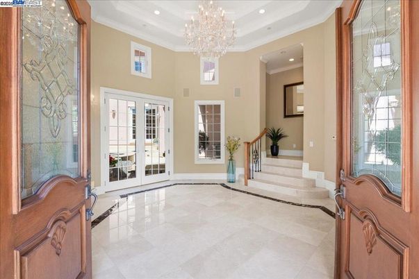 Chandelier, Interior, Recessed Lighting