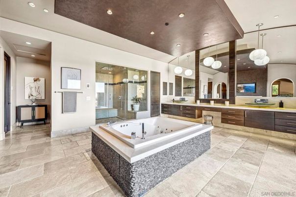 Bathroom, Interior, Pendant Lights, Recessed Lighting