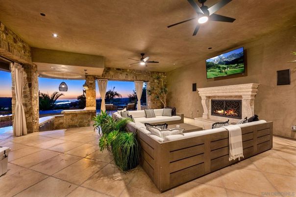 Fireplace, Interior, Living room, Recessed Lighting, Water