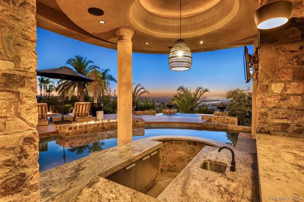 Exterior, Pool, Recessed Lighting, Water