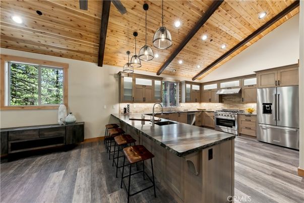 Interior, Kitchen, Pendant Lights, Recessed Lighting, Stainless Steel Appliances, Wooden Beams, Wooden Ceilings, Wood Texture Flooring