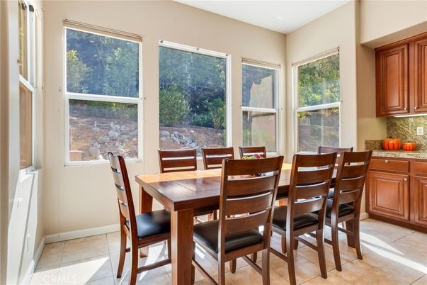 Dining room, Interior