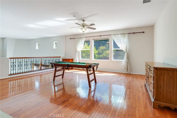 Billiard Table, Game Room, Interior, Wood Texture Flooring