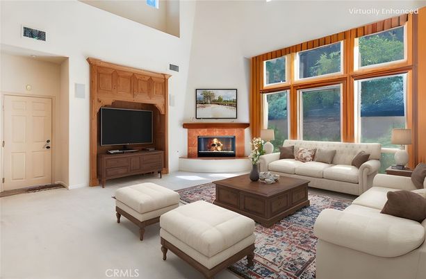 Fireplace, Interior, Living room