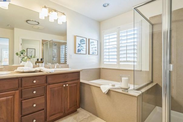 Bathroom, Dual Sink Vanities, Glass Shower, Interior, Recessed Lighting