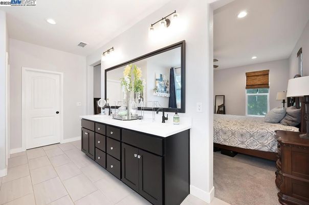 Bathroom, Bedroom, Dual Sink Vanities, Interior, Recessed Lighting