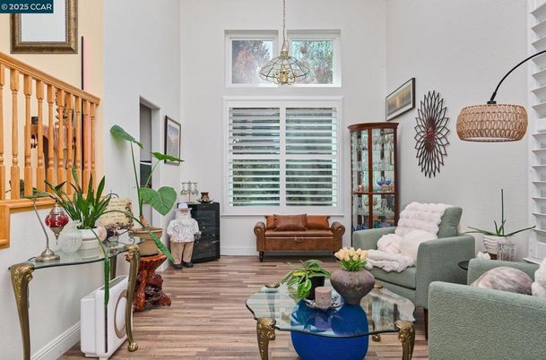 Interior, Living room, Pendant Lights, Wood Texture Flooring