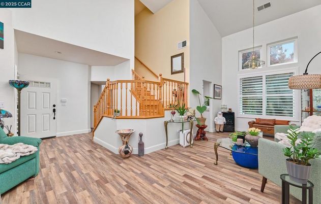Interior, Living room, Pendant Lights, Wood Texture Flooring