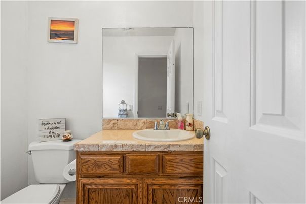 Bathroom, Interior, Tile Countertops
