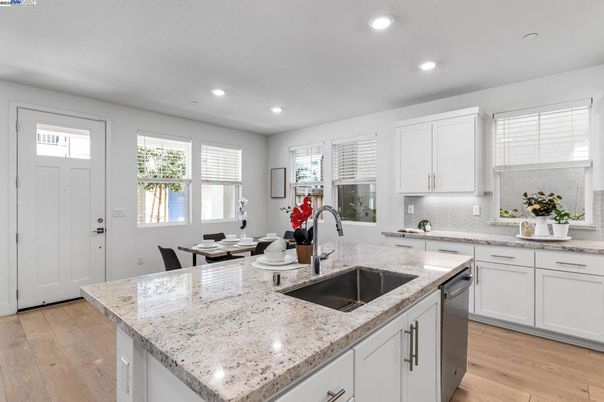 Dining room, Interior, Kitchen, Recessed Lighting, Wood Texture Flooring