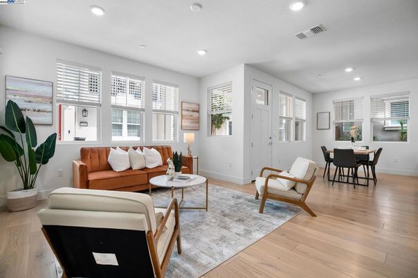 Dining room, Interior, Living room, Recessed Lighting, Wood Texture Flooring
