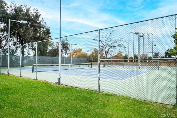 Exterior, Tennis Courts