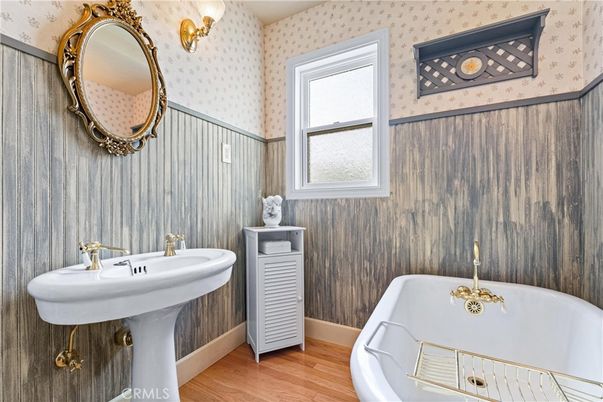Bathroom, Interior, Wood Texture Flooring