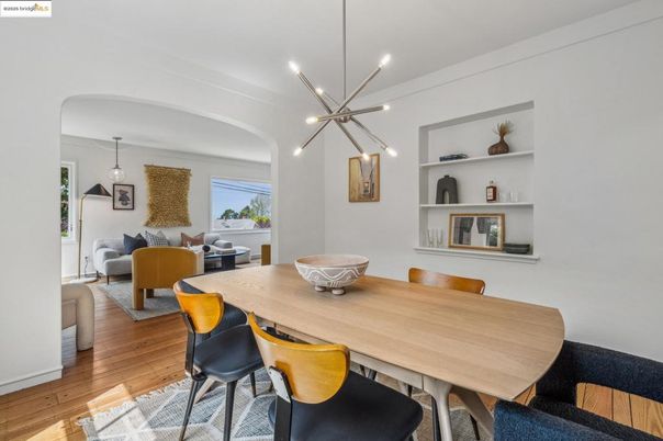 Dining room, Interior, Living room, Pendant Lights, Wood Texture Flooring