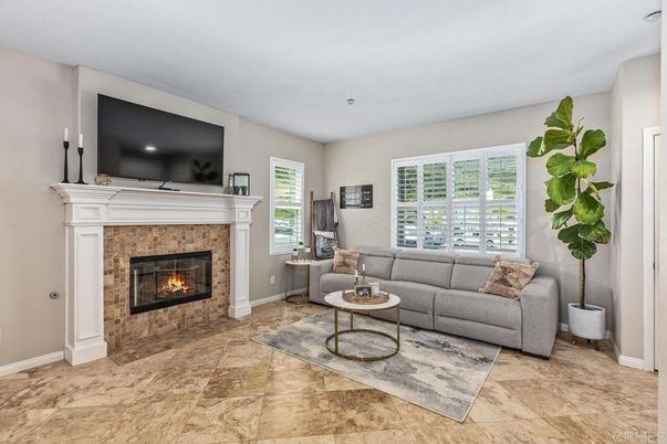Fireplace, Interior, Living room