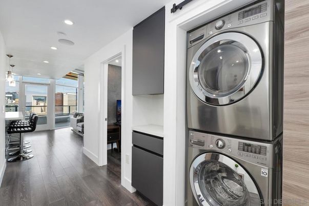 Interior, Pendant Lights, Recessed Lighting, Utility Closets, Washer, Wood Texture Flooring