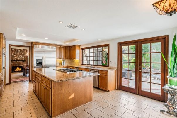 Fireplace, Interior, Kitchen, Recessed Lighting, Stainless Steel Appliances