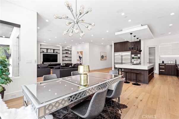 Dining room, Interior, Kitchen, Living room, Pendant Lights, Recessed Lighting, Stainless Steel Appliances, Wood Texture Flooring