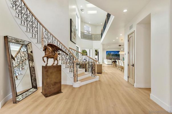 Interior, Pendant Lights, Recessed Lighting, Wood Texture Flooring