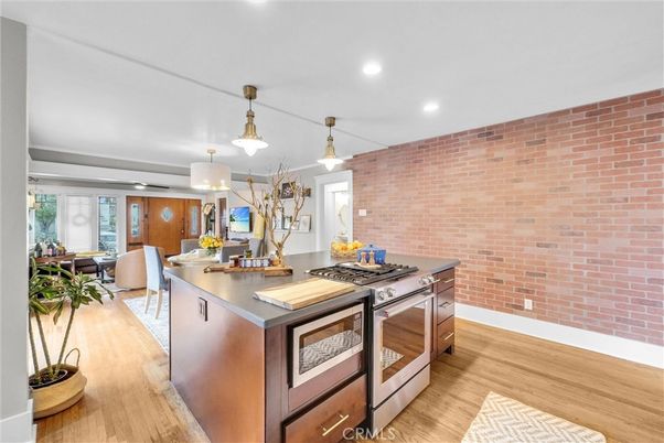 Dining room, Interior, Kitchen, Pendant Lights, Recessed Lighting, Stone Walls, Wood Texture Flooring