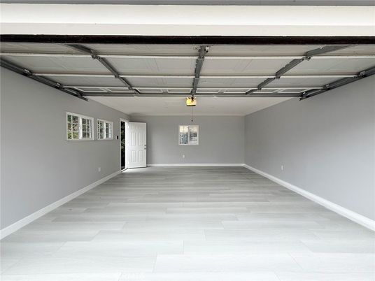 Garage, Interior, Wood Texture Flooring