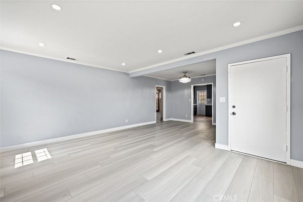 Empty room, Interior, Recessed Lighting, Wood Texture Flooring