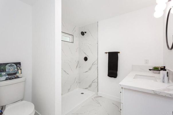 Bathroom, Interior, Marble, Marble Walls