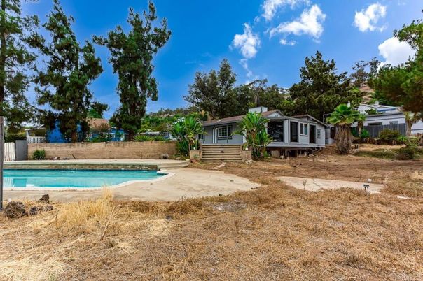Backyard, Exterior, Pool