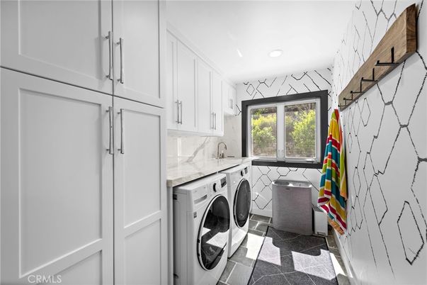 Interior, Recessed Lighting, Washer