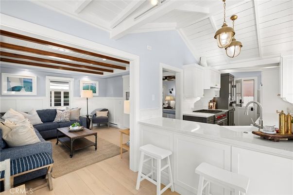 Interior, Kitchen, Living room, Pendant Lights, Stainless Steel Appliances, Wooden Beams, Wood Texture Flooring