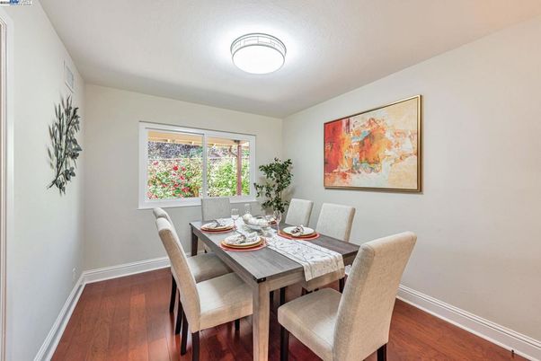 Dining room, Interior, Wood Texture Flooring