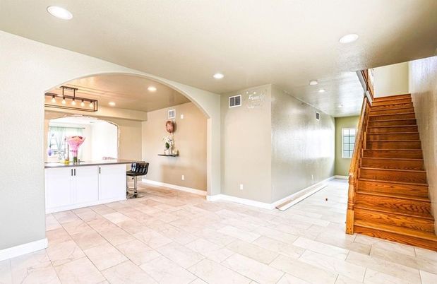 Interior, Recessed Lighting