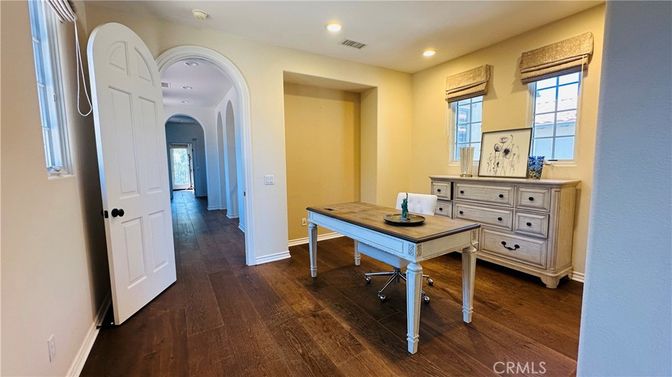 Home Office, Interior, Recessed Lighting, Wood Texture Flooring