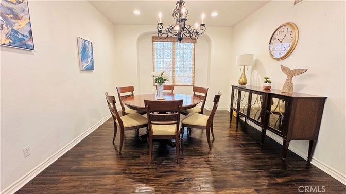 Chandelier, Dining room, Interior, Recessed Lighting, Wood Texture Flooring