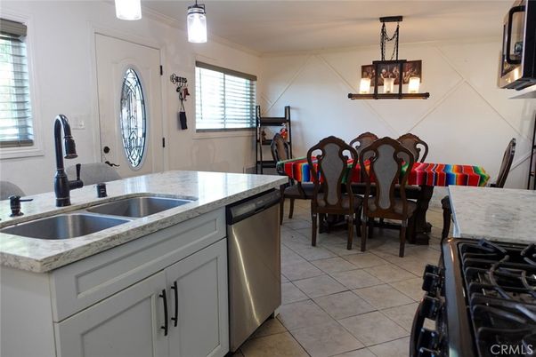 Dining room, Interior, Kitchen, Pendant Lights
