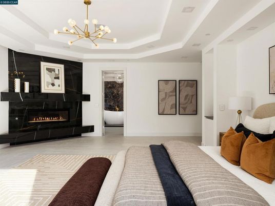 Bedroom, Fireplace, Interior, Pendant Lights