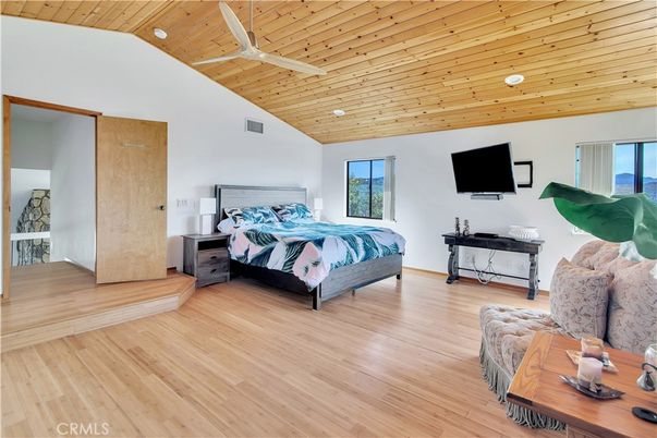 Bedroom, Interior, Recessed Lighting, Wooden Ceilings, Wood Texture Flooring
