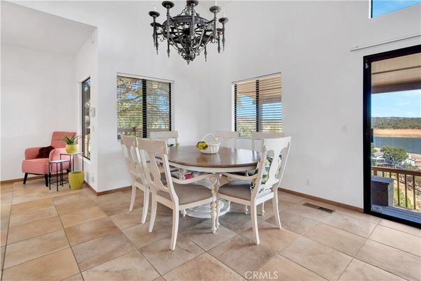 Chandelier, Dining room, Interior