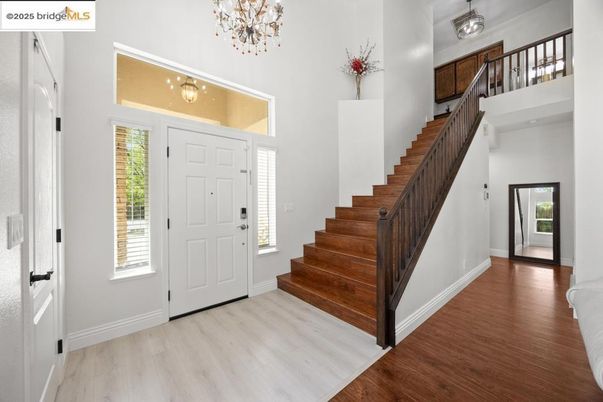 Chandelier, Interior, Wood Texture Flooring