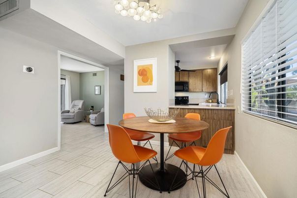 Dining room, Interior, Kitchen, Stainless Steel Appliances, Wood Texture Flooring