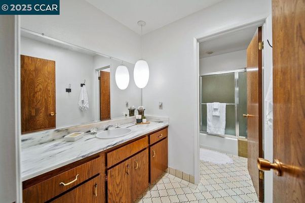 Bathroom, Dual Sink Vanities, Glass Shower, Interior, Pendant Lights