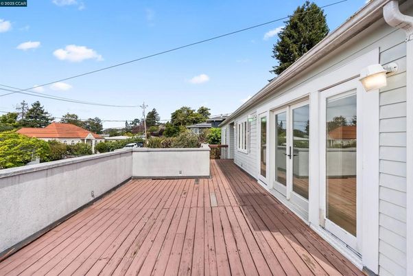 Exterior, Wood Texture Flooring