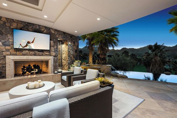 Exterior, Fireplace, Recessed Lighting