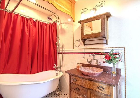 Bathroom, Free Standing Baths, Interior