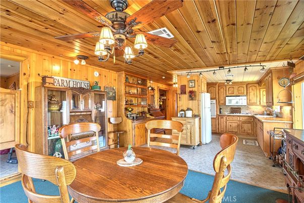 Chandelier, Dining room, Interior, Kitchen, Wooden Ceilings, Wooden Walls